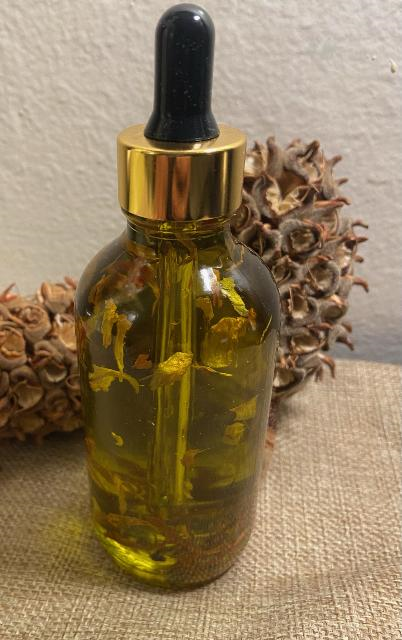 Peppermint Apple infused Body Oil